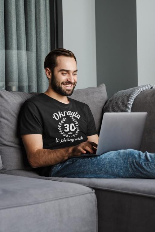 Koszulka na 30 trzydzieste urodziny z napisem Okrągła 30 lat to piękny wiek