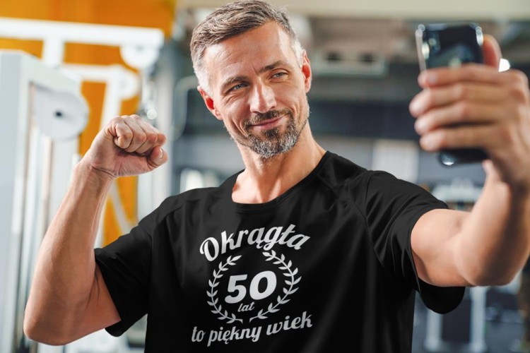 Koszulka na 50 pięćdziesiąte urodziny z napisem Okrągła 50 lat to piękny wiek