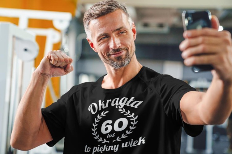 Koszulka na 60 sześćdziesiątkę urodziny z napisem Okrągła 60 lat to piękny wiek