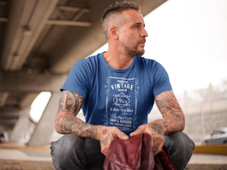 Koszulka z dowolną datą na urodziny z napisem Premium vintage made in 19XX a star was born aged to perfection 100% genuine all original parts limited edition