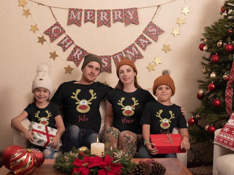 KOSZULKI ŚWIĄTECZNE DLA CAŁEJ RODZINY ZESTAW DLA 3 OSÓB Z RENIFERAMI 5.jpg