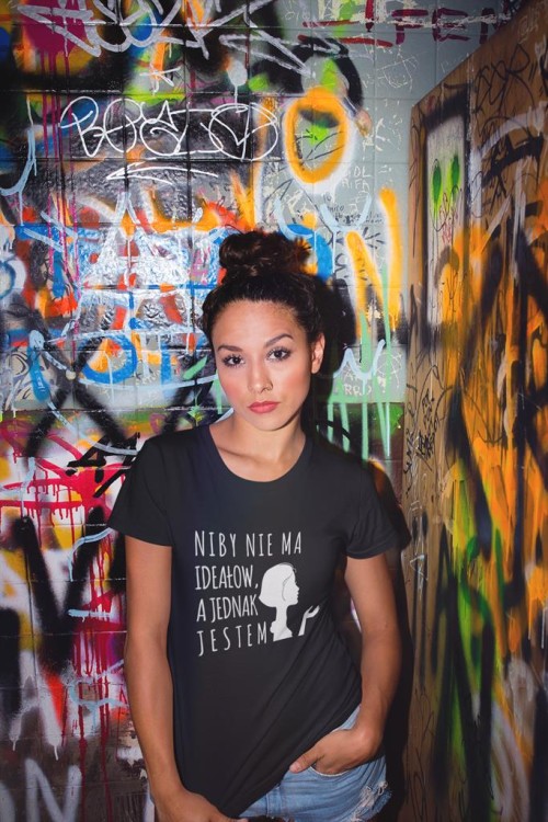 KOSZULKA DLA DZIEWCZYNY NA PREZENT ŚWIĄTECZNY NIBY NIE MA IDEAŁÓW A JEDNAK JESTEM 8.jpg