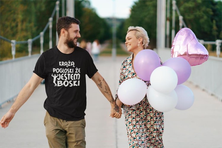 KOSZULKA NA WALENTYNKI PREZENT DLA CHŁOPAKA KRĄŻĄ POGŁOSKI ŻE JESTEM BOSKI