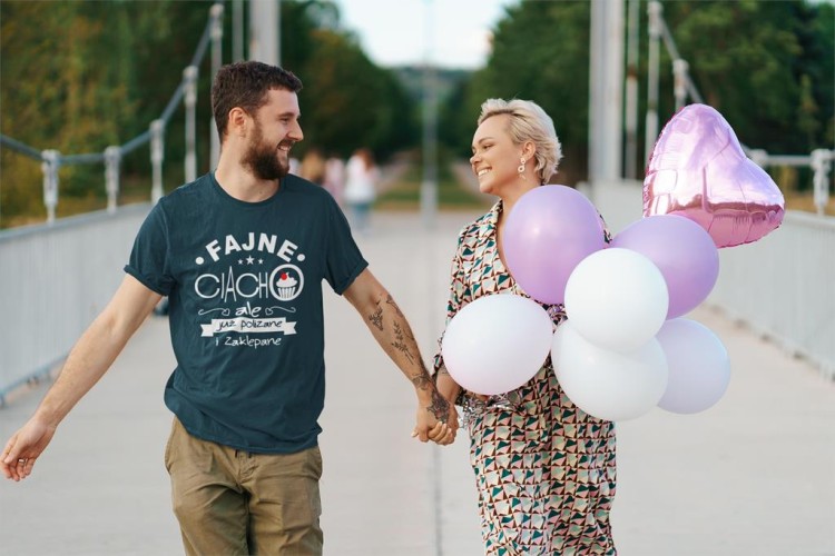 KOSZULKA NA WALENTYNKI PREZENT DLA CHŁOPAKA FAJNE CIACHO, ALE JUŻPOLIZANE I ZAKLEPANE