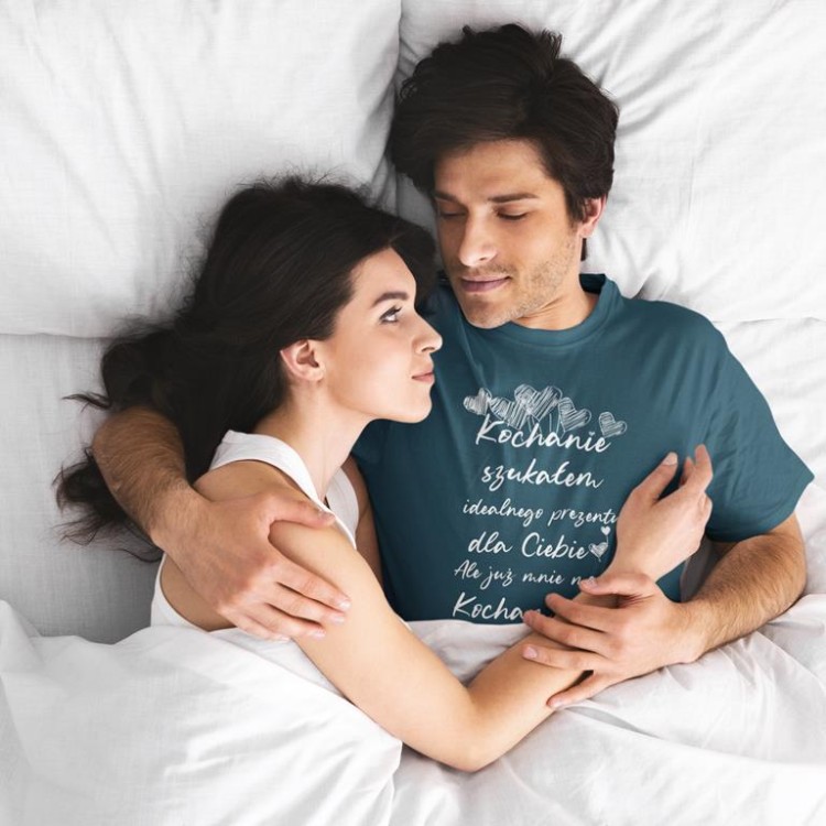 KOSZULKA NA WALENTYNKI PREZENT DLA CHŁOPAKA KOCHANIE SZUKAŁEM IDEALNEGO PREZENTU DLA CIEBIE, ALE JUŻ MASZ MNIE