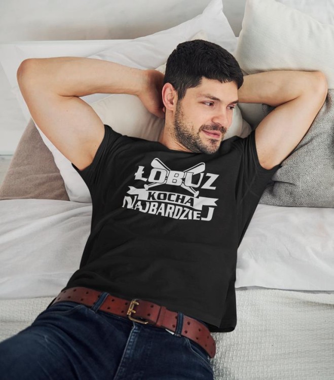 KOSZULKA NA WALENTYNKI PREZENT DLA CHŁOPAKA ŁOBUZ KOCHA NAJBARDZIEJ