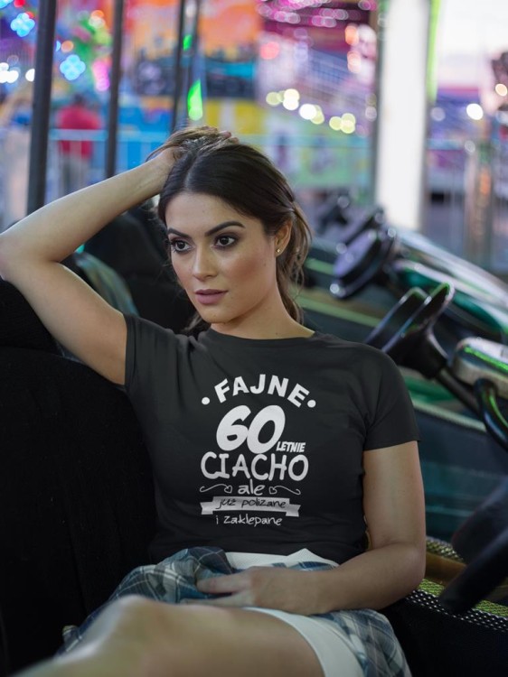 KOSZULKA NA 60 URODZINY FAJNE 60 LETNIE CIACHO ALE JUZ POLIZANE I ZAKLEPANE (4).jpg